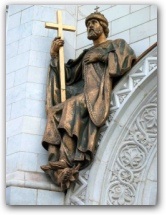 cathedralstatue.jpg